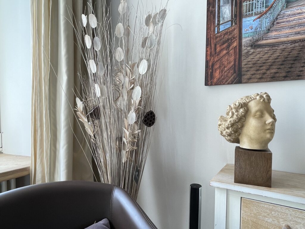 Decoration